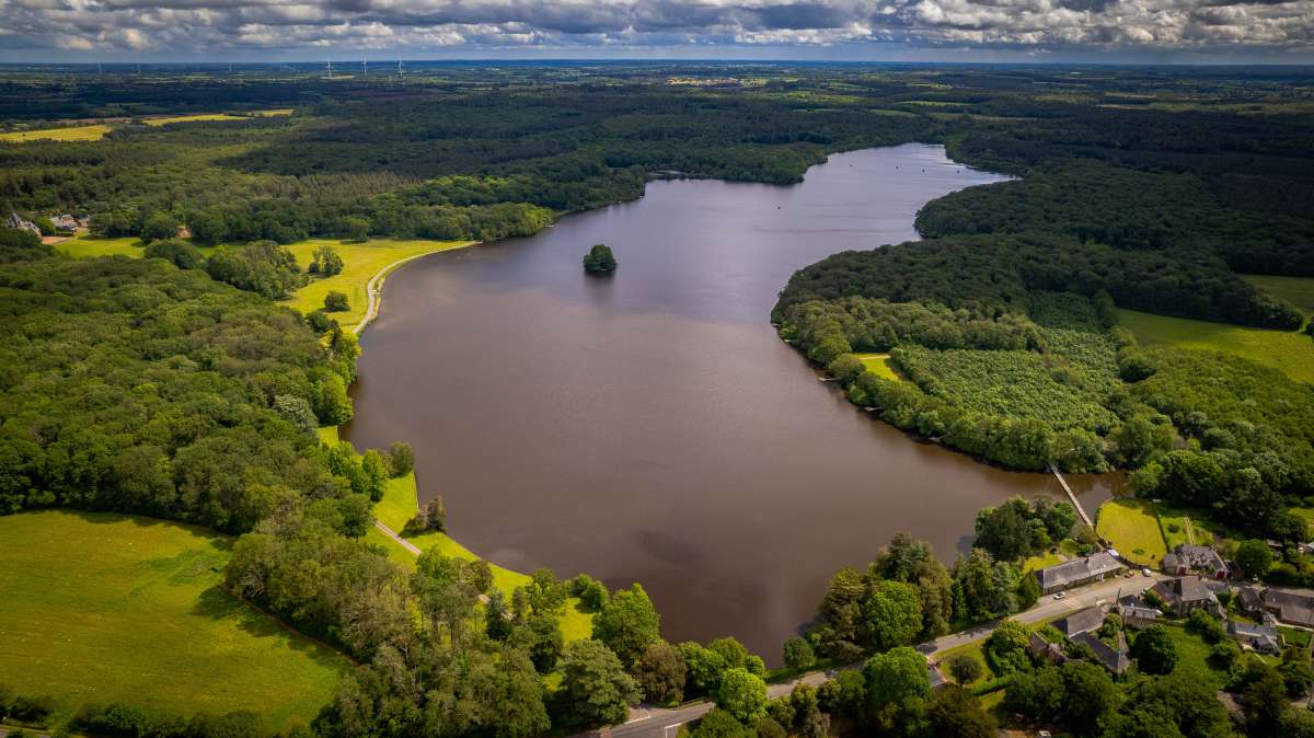 Drone Lakeview Chateau Lake Poiteviniere Lakeview Chateau Poiteviniere