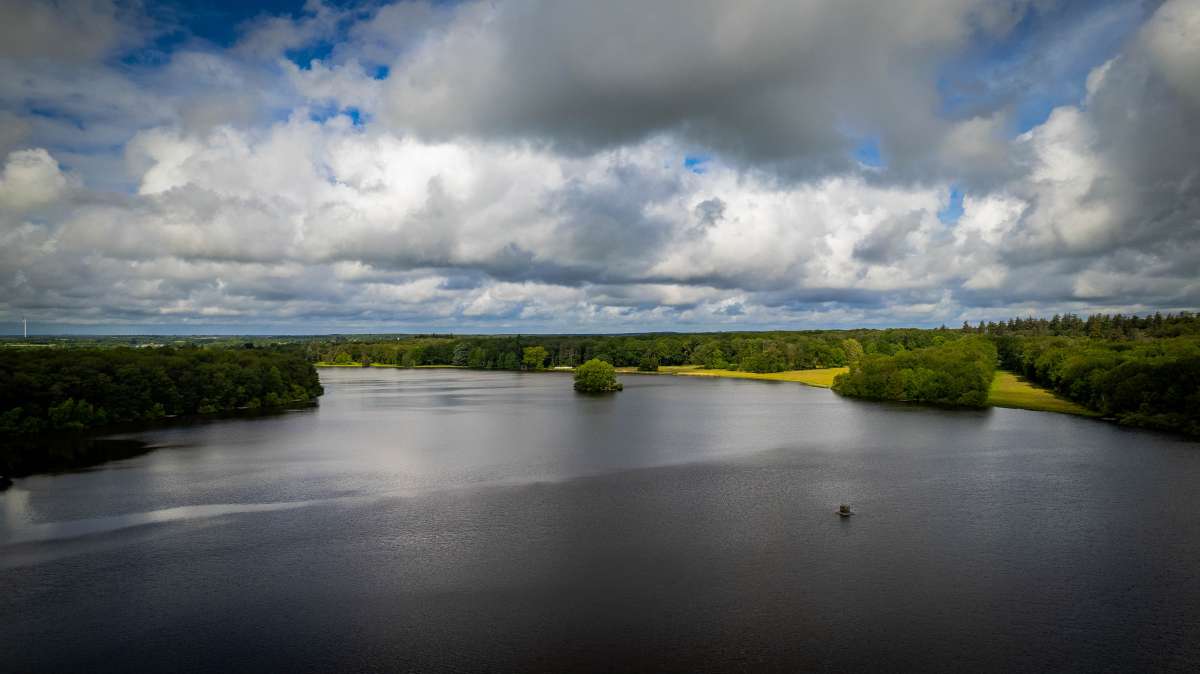 Drone Lakeview Chateau Lake Poiteviniere Lakeview Chateau Lake