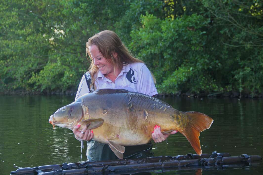 Chateliers Spiegel Franka 2 Chateliers Spiegel 2