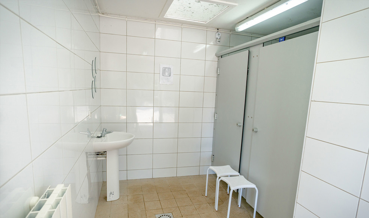 Clubhuis Chateliers Karpervissen Frankrijk Betaalwater Chateliers Karpervissen 2