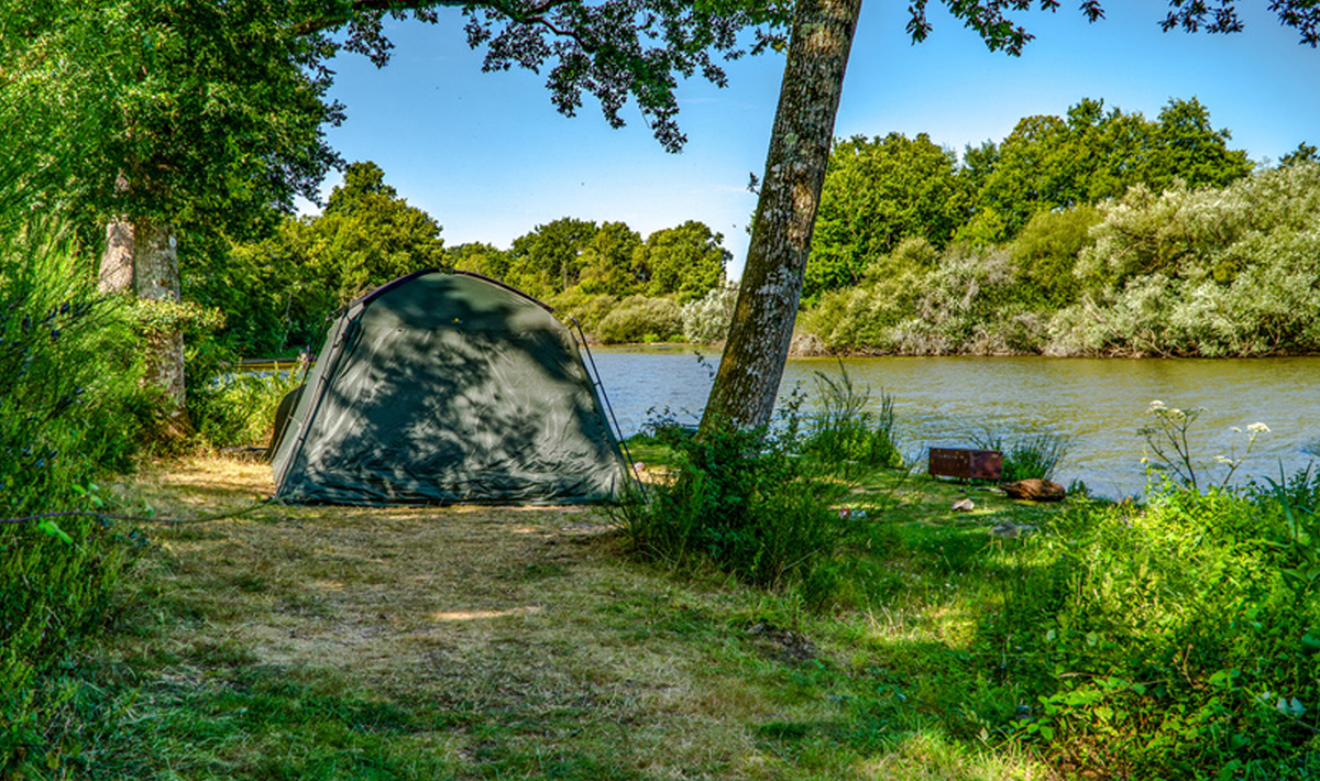Sfeer Chateliers Karpervissen Frankrijk Betaalwater Chateliers Karpervissen Betaalwater