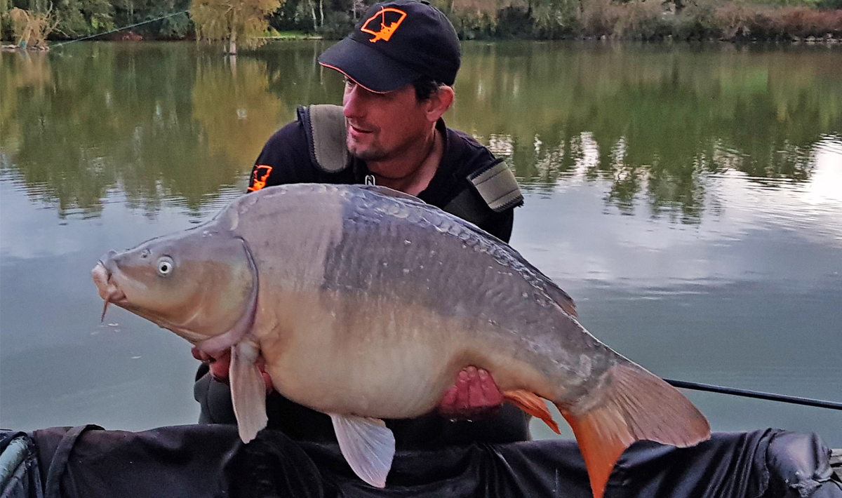 Marolles Vissen Frankrijk Visvakantie Betaalwater Marolles Bivvy 1