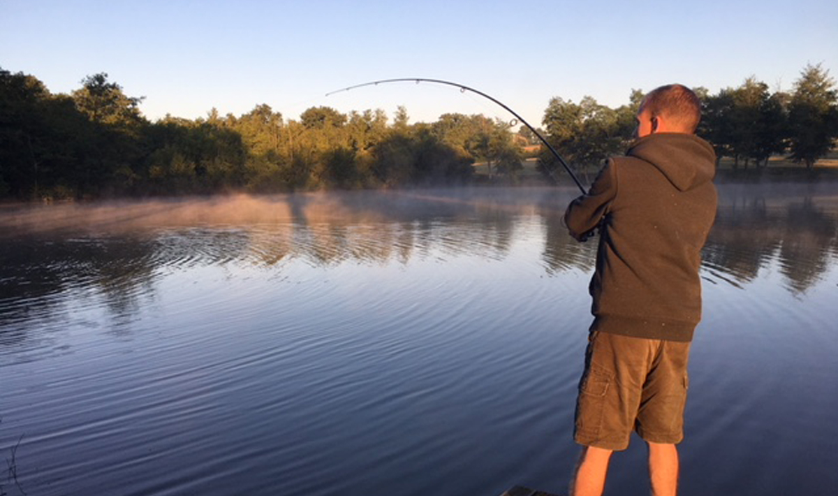 Sfeer Etang Morlou Visvakantie Frankrijk Morlou Visvakantie Frankrijk