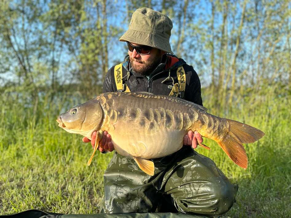 Pegasus Carpfishing Holiday Miror Carp Pegasus Holiday Miror