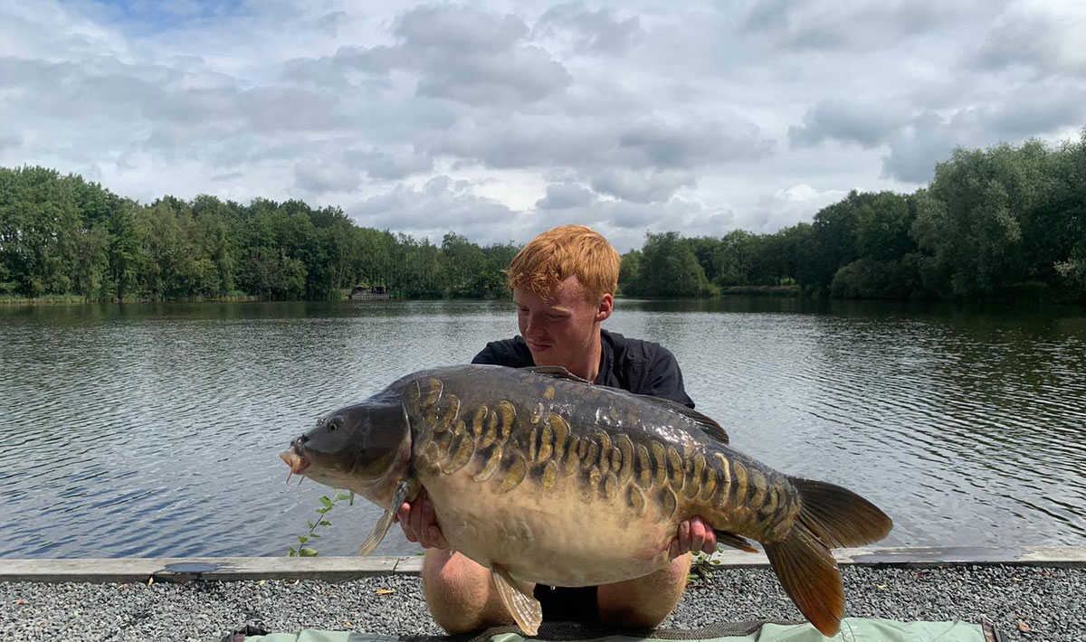 Karpervissen Betaalwater Oploo Glory Carp Karpervissen Betaalwater Lake