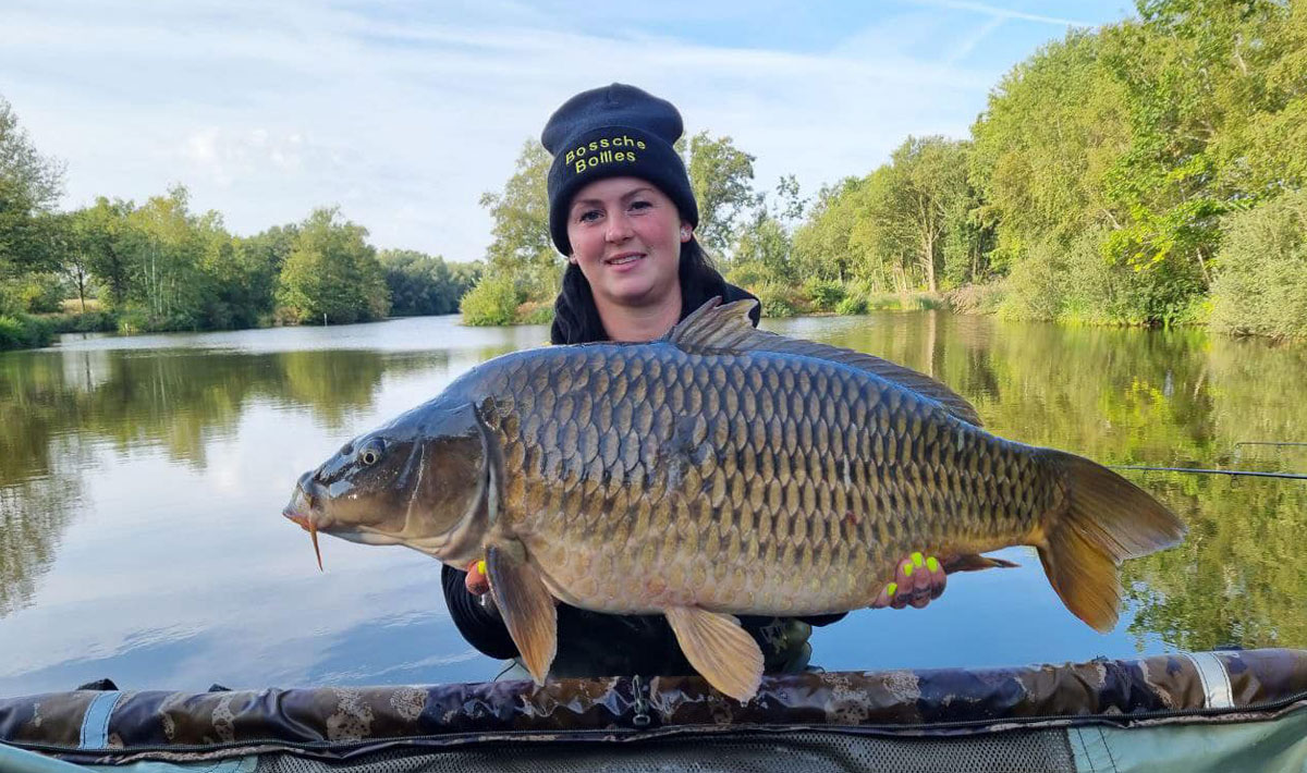 Karpervissen Betaalwater Oploo Glory Carp Karpervissen Oploo Glory