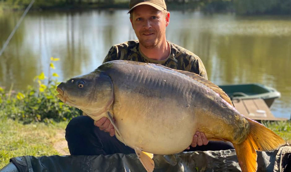 Karperdroom Herpen Karpervisvakantie Nederland Accommodatie Karperdroom Herpen Karpervisvakantie