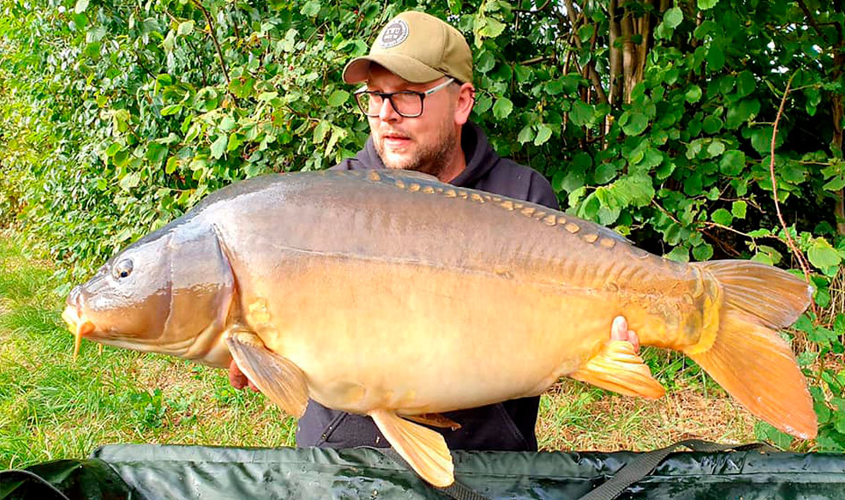 Karperdroom Herpen Karpervisvakantie Nederland Accommodatie Karperdroom Karpervisvakantie Betaalwater