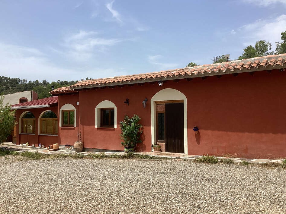 Ebro Deluxe Fishing Accommodation Ebro Deluxe Accommodation