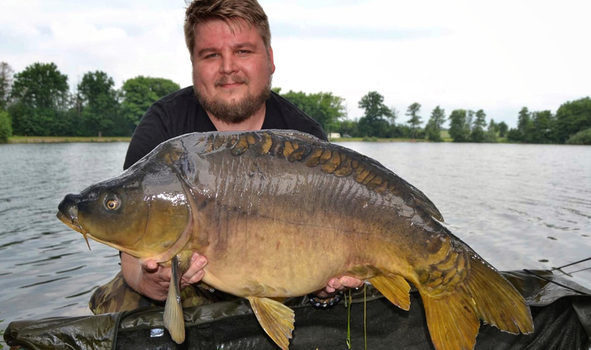 Karpers Medenice Carplake Karpervissen In Medenice Carplake Tsjechie